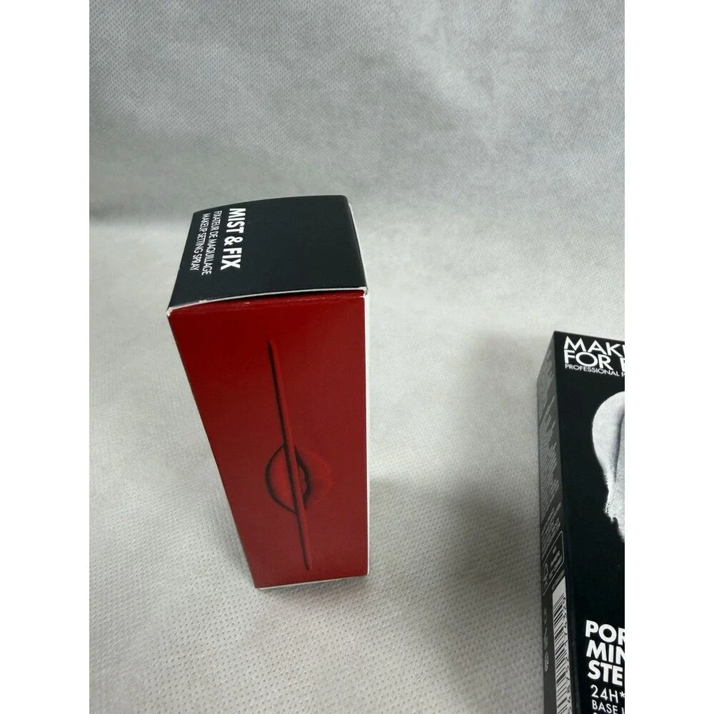 Make Up Forever Professional  Poor Minimize And Make Up Forever Mist & Fix NEW